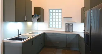 von_poll_real_estate_property_25121126_image_9