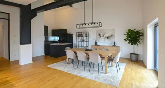 von_poll_real_estate_property_25121126_image_3