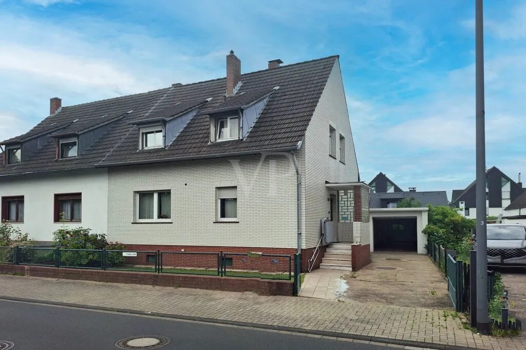 Straßenansicht