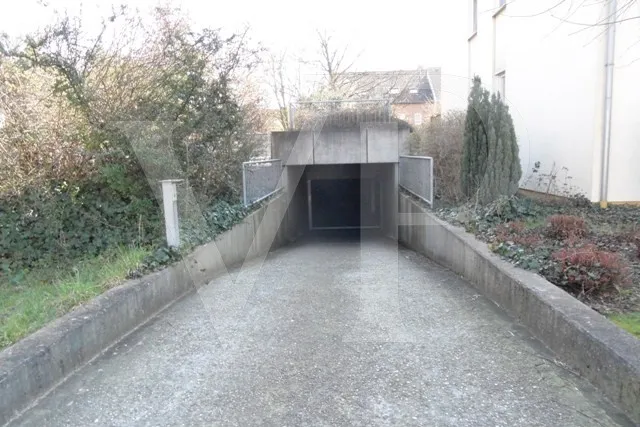 Einfahrt zur Tiefgarage