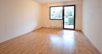 von_poll_real_estate_property_25121107_image_9