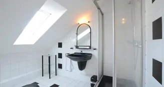 von_poll_real_estate_property_25121125_image_17