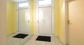 von_poll_real_estate_property_25121125_image_1