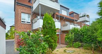 von_poll_real_estate_property_25121122_image_0