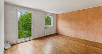 von_poll_real_estate_property_25093037_image_1