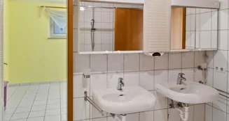 von_poll_real_estate_property_25093041_image_12