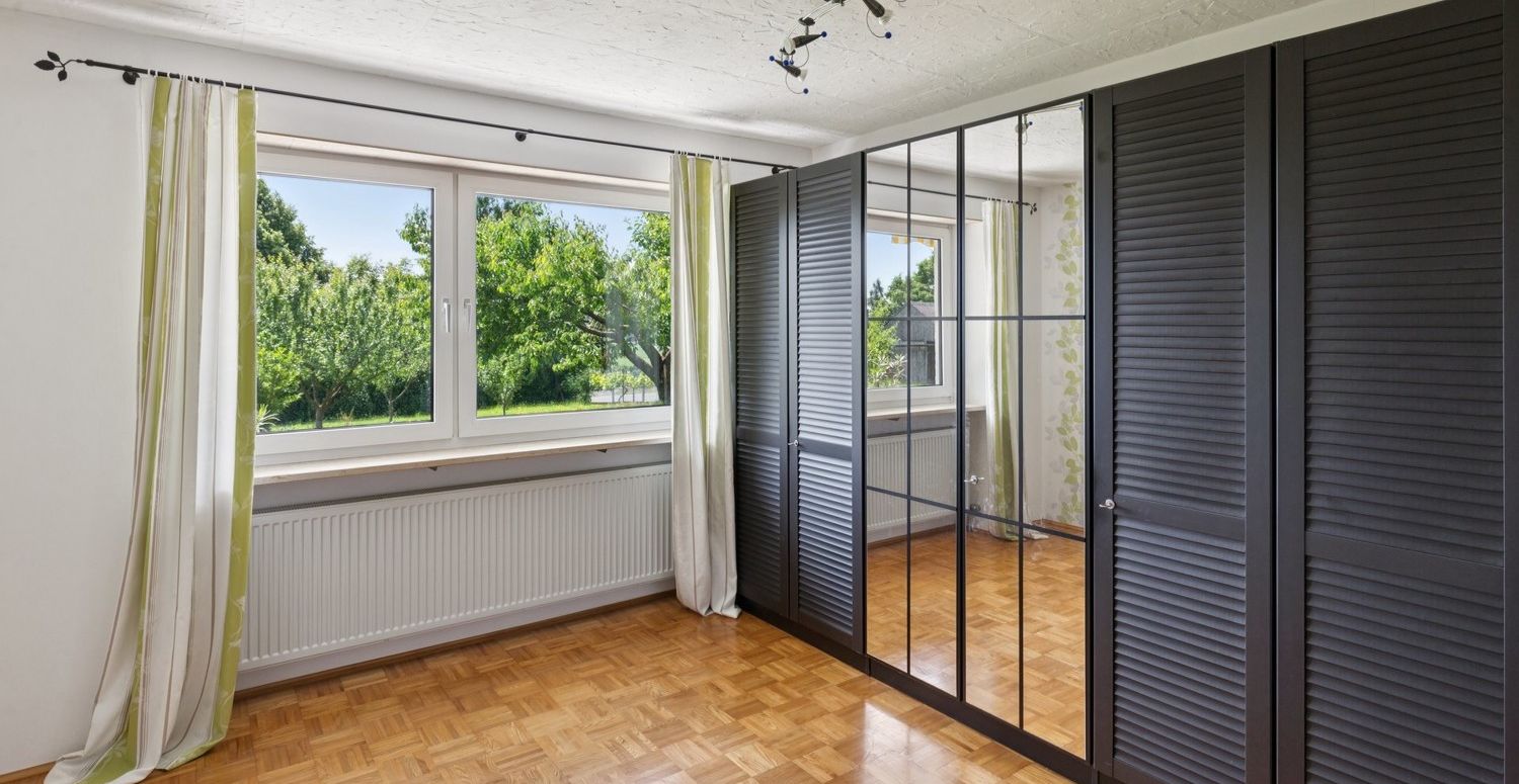 Schlafzimmer UG