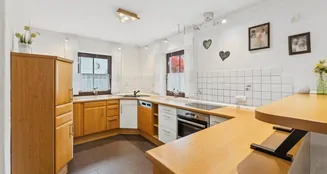 von_poll_real_estate_property_25093070_image_5