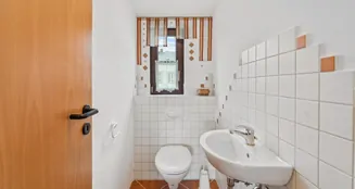 von_poll_real_estate_property_25093070_image_16