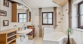 von_poll_real_estate_property_25093070_image_13