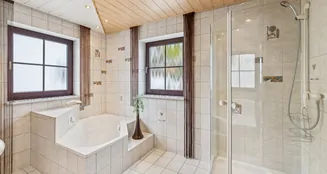 von_poll_real_estate_property_25093070_image_12