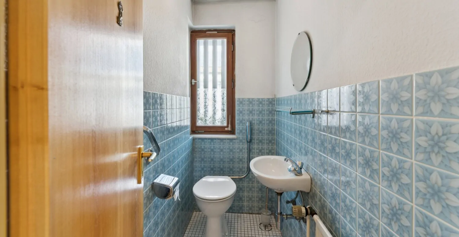 Gäste-WC Erdgeschoss