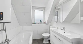 von_poll_real_estate_property_25093054_image_7