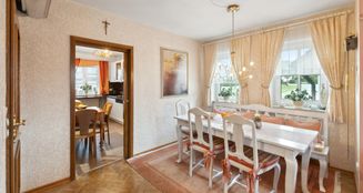 von_poll_real_estate_property_25093018_image_4