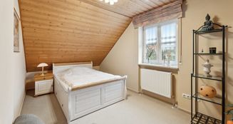 von_poll_real_estate_property_25093018_image_9