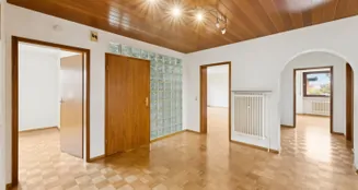 von_poll_real_estate_property_25093063_image_4