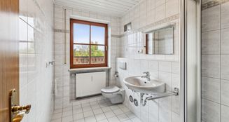 von_poll_real_estate_property_25093065_image_17