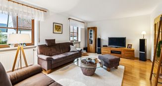 von_poll_real_estate_property_25093065_image_7