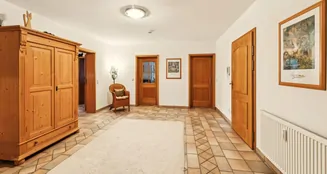 von_poll_real_estate_property_25093065_image_11