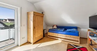 von_poll_real_estate_property_25093022_image_12