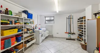 von_poll_real_estate_property_25093022_image_18