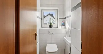 von_poll_real_estate_property_25093022_image_13