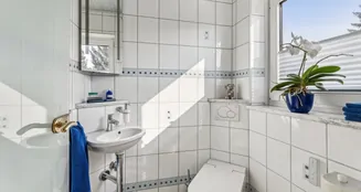 von_poll_real_estate_property_25093022_image_16