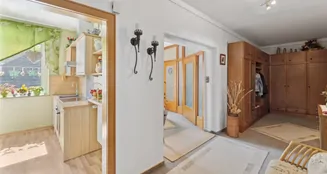 von_poll_real_estate_property_25093021_image_10