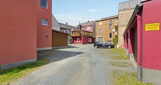von_poll_real_estate_property_25093021_image_15