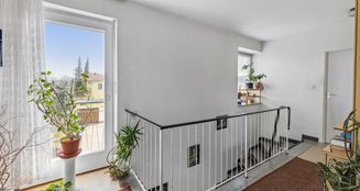 von_poll_real_estate_property_25093020_image_10
