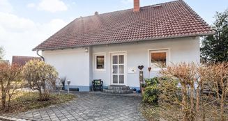 von_poll_real_estate_property_25093031_image_1