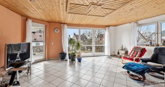von_poll_real_estate_property_25093031_image_6