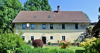 von_poll_real_estate_property_25093032_image_0