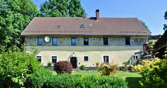 von_poll_real_estate_property_25093032_image_0