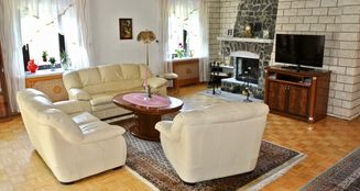 von_poll_real_estate_property_25093032_image_6