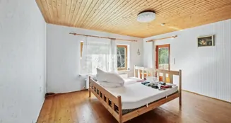 von_poll_real_estate_property_25093033_image_2