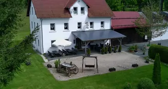 von_poll_real_estate_property_25093040_image_0