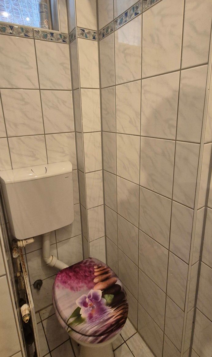 Gäste-WC OG