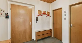 von_poll_real_estate_property_25093042_image_12