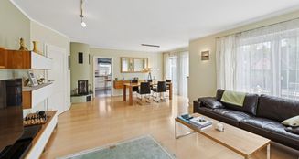 von_poll_real_estate_property_25093044_image_6