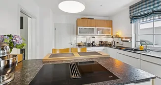 von_poll_real_estate_property_25093057_image_10