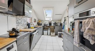 von_poll_real_estate_property_25093043_image_2