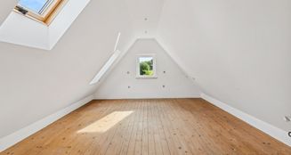 von_poll_real_estate_property_25093056_image_17