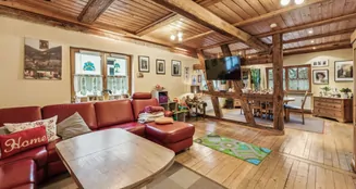 von_poll_real_estate_property_25093048_image_0