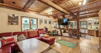 von_poll_real_estate_property_25093048_image_0