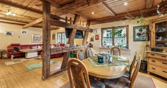 von_poll_real_estate_property_25093048_image_1