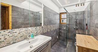 von_poll_real_estate_property_25093048_image_17