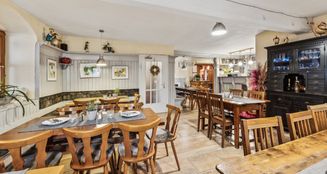 von_poll_real_estate_property_25093048_image_4