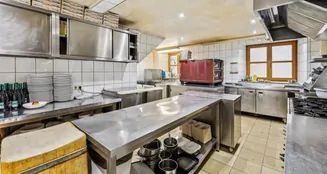 von_poll_real_estate_property_25093048_image_17