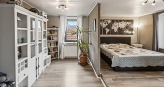 von_poll_real_estate_property_25093069_image_10